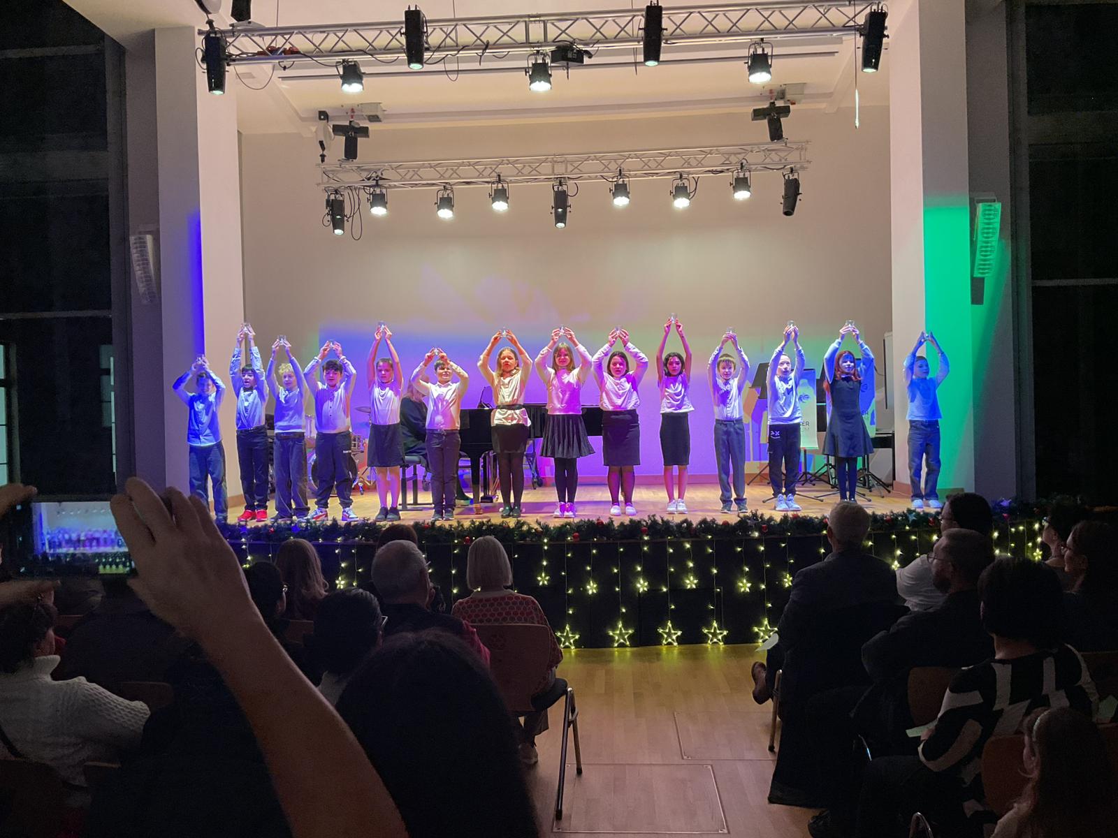 Schulartunabhängige Deutschklasse im Dezember 