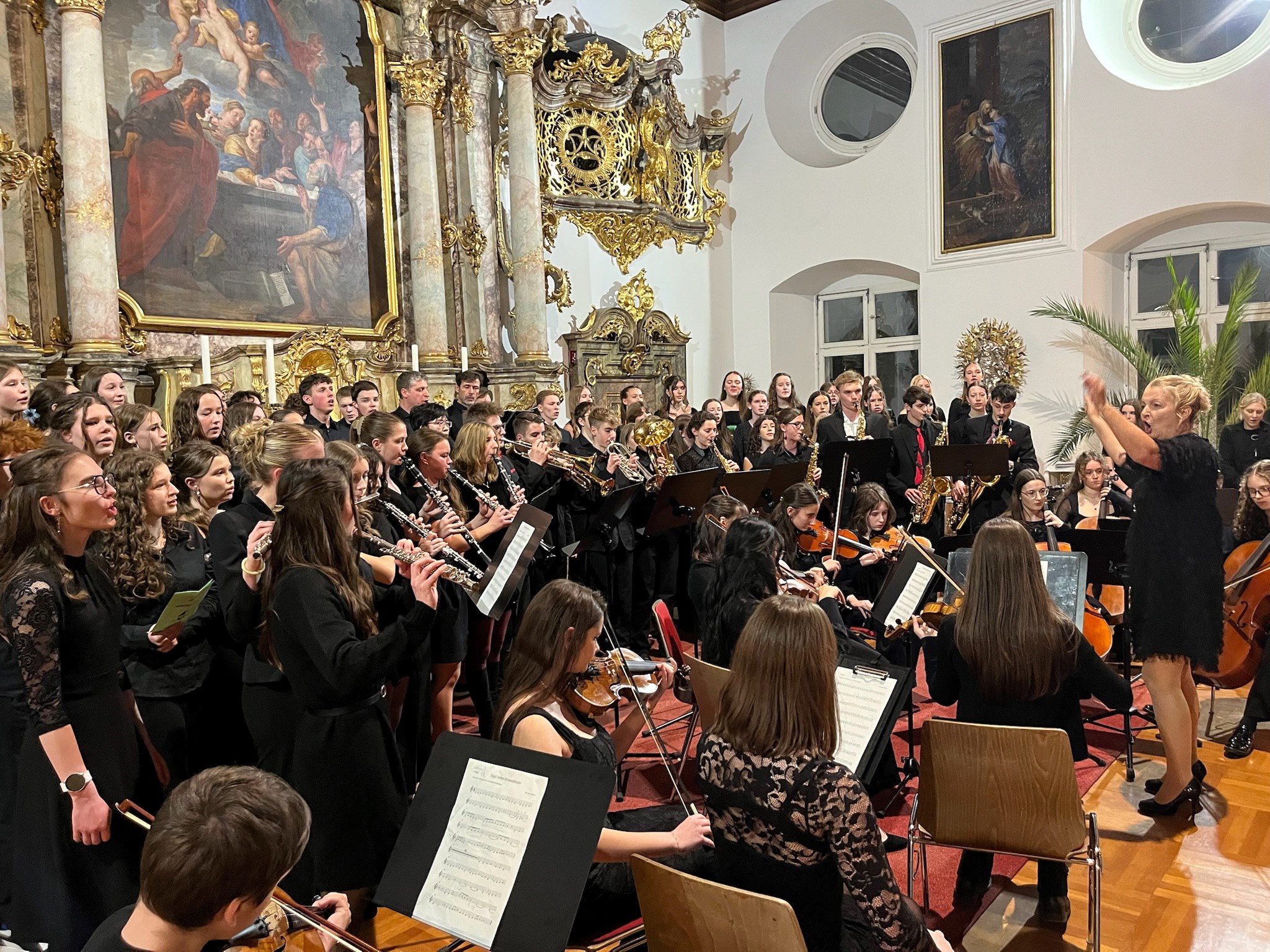 Weihnachtskonzert_2025_Abschlusslied.jpg